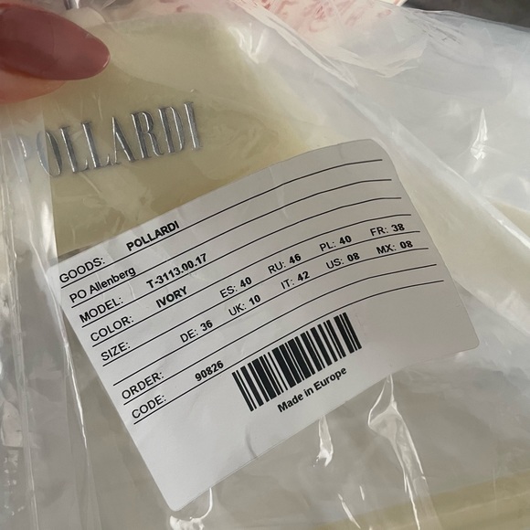 WEDDING DRESS BRAND NEW + Detachable Skirt + Veil - Ivory - Picture 6 of 7